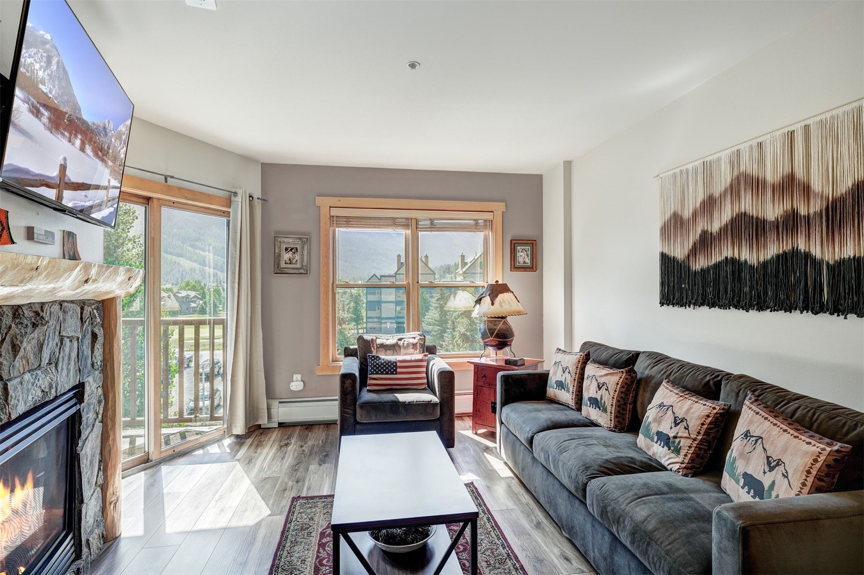 105 Wheeler CIRCLE 305