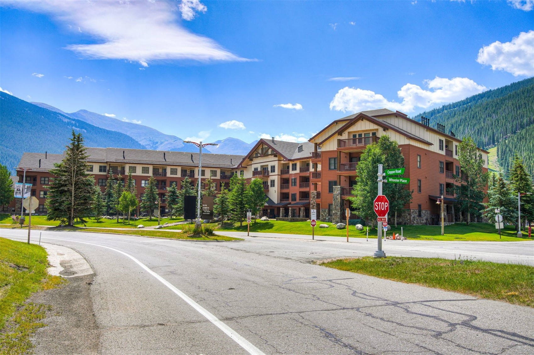 105 Wheeler CIRCLE 305