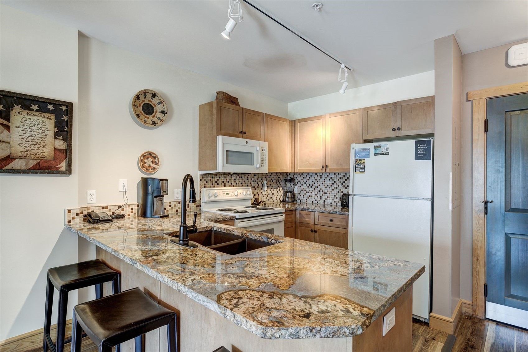 105 Wheeler CIRCLE 305