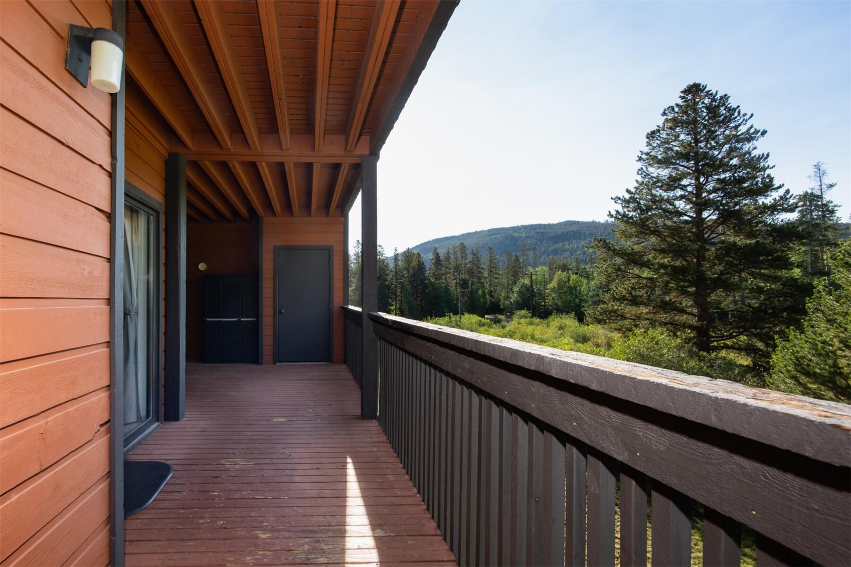 670 S 7th AVENUE 249