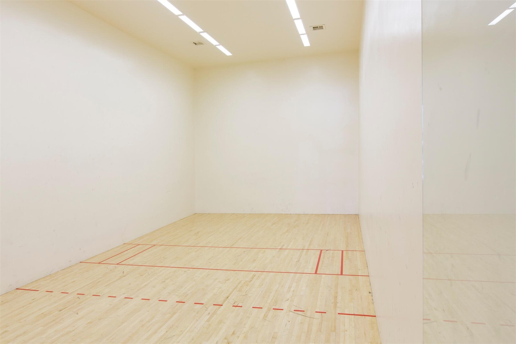 670 S 7th AVENUE 249