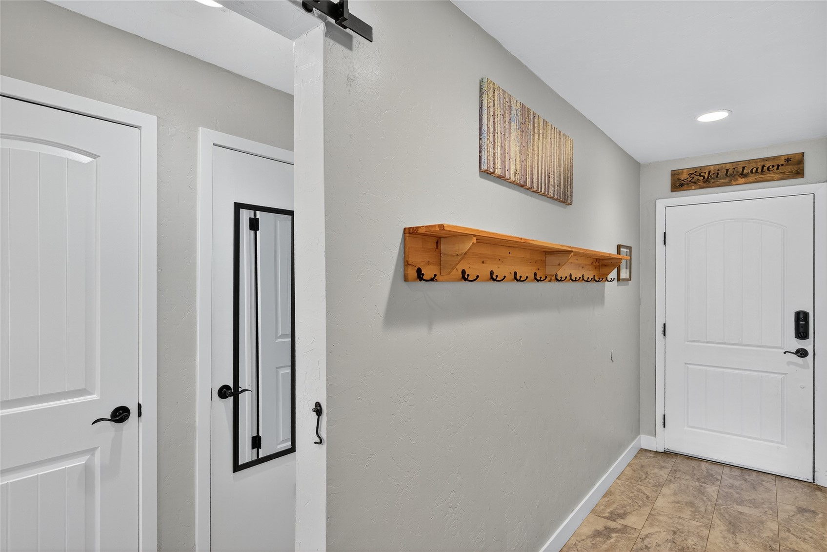 325 Four Oclock ROAD A301