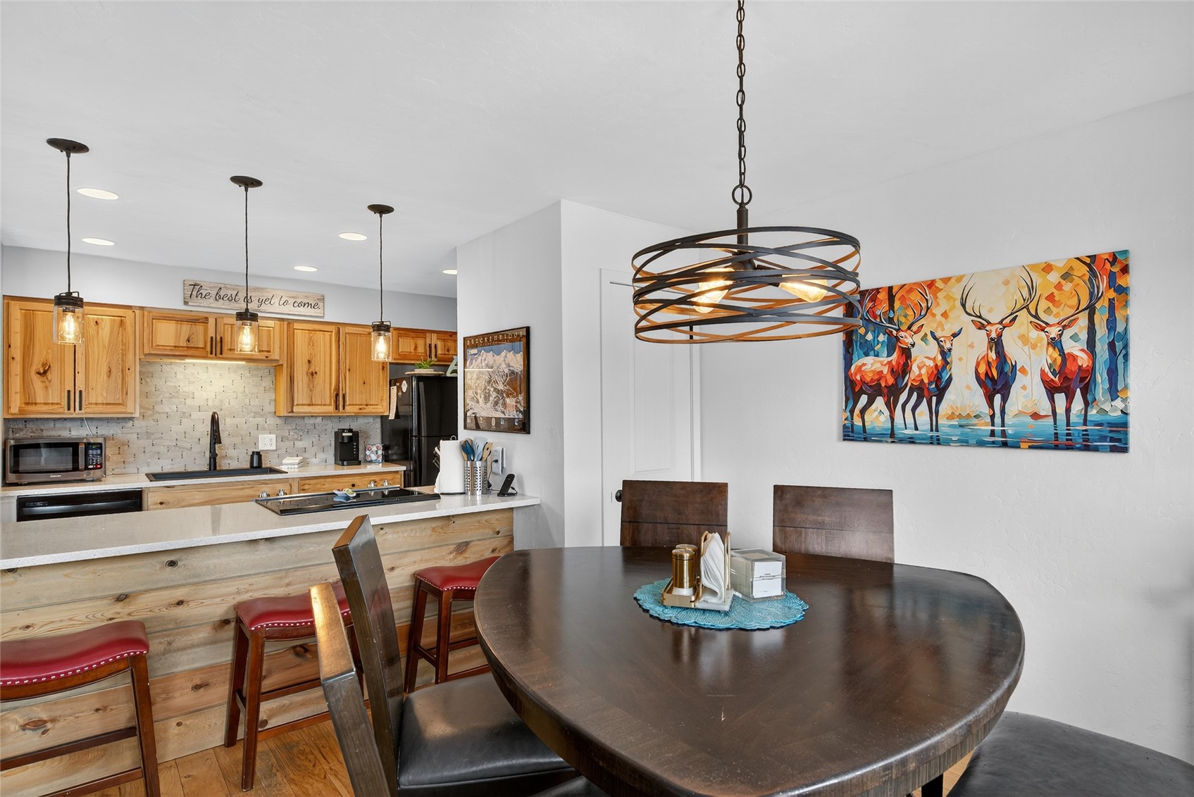 325 Four Oclock ROAD A301