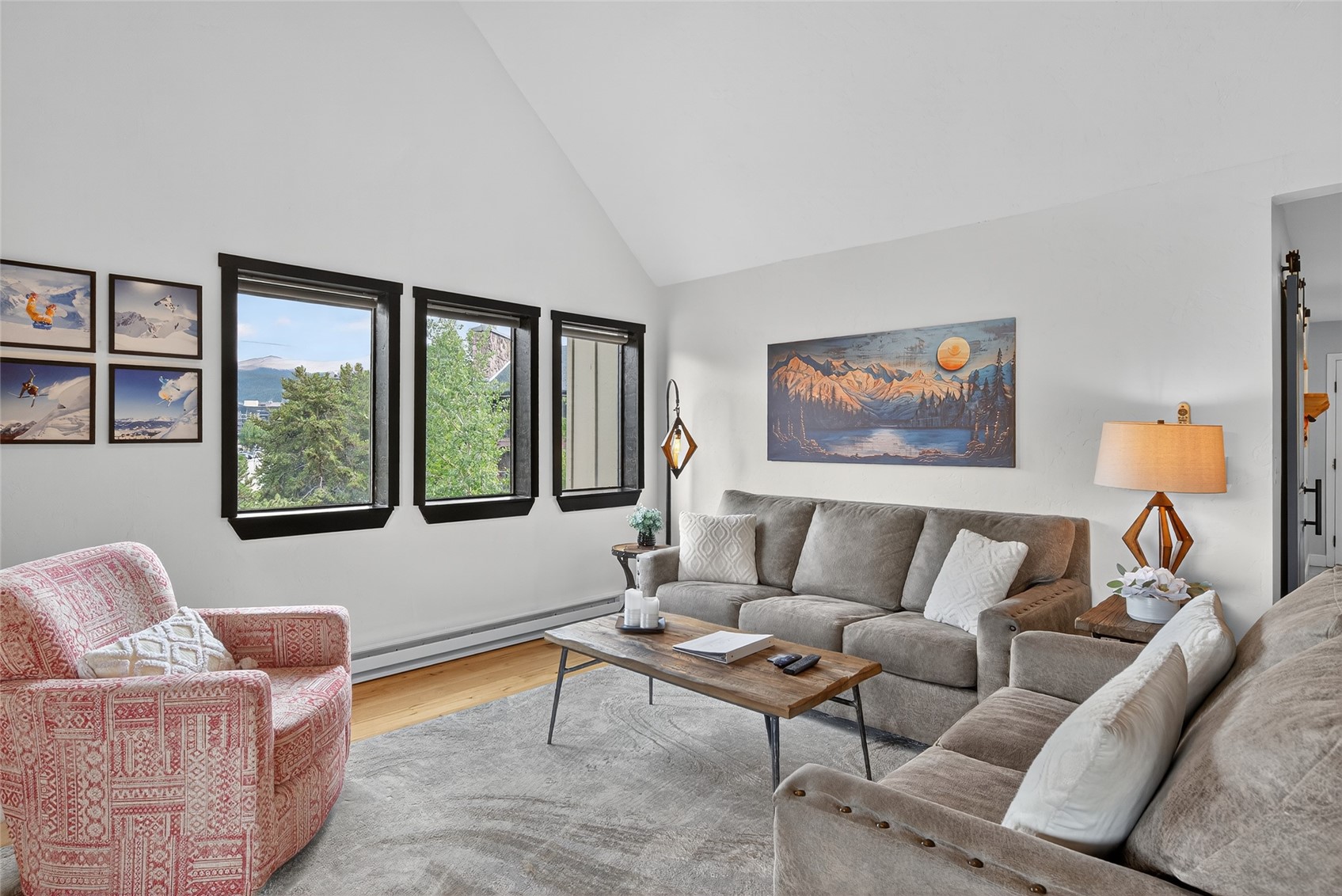 325 Four Oclock ROAD A301