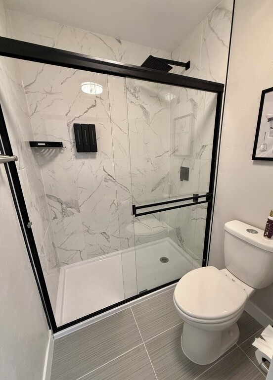 325 Four Oclock ROAD A301