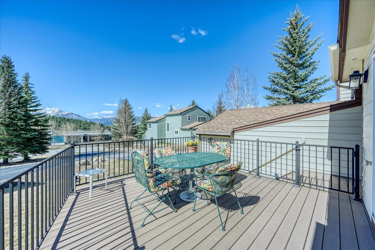 51 Corinthian CIRCLE