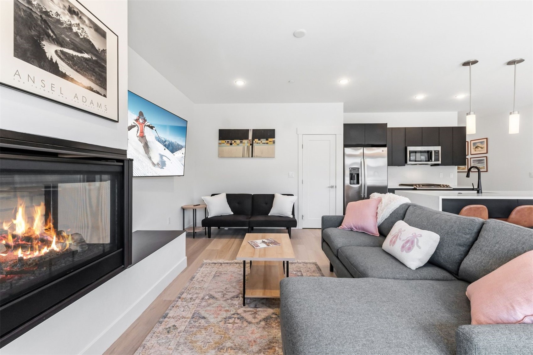 930 Blue River PARKWAY 625