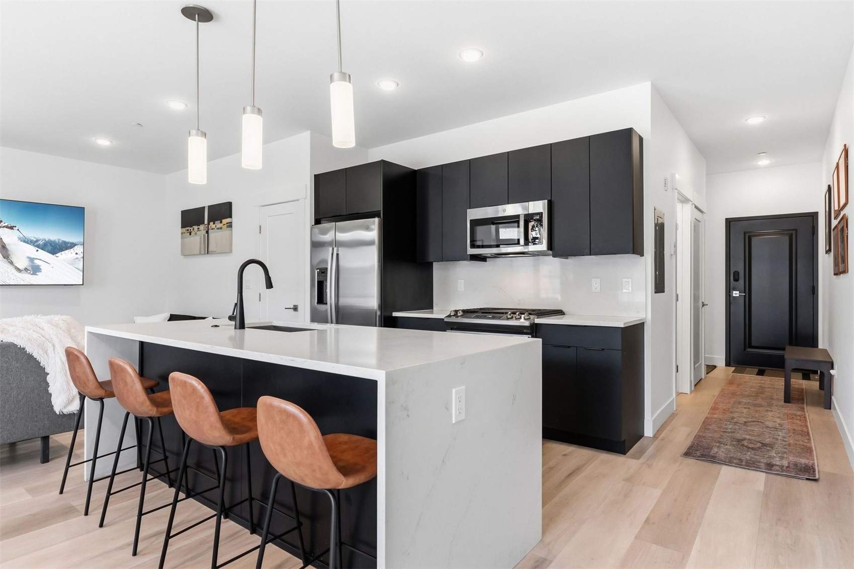 930 Blue River PARKWAY 625