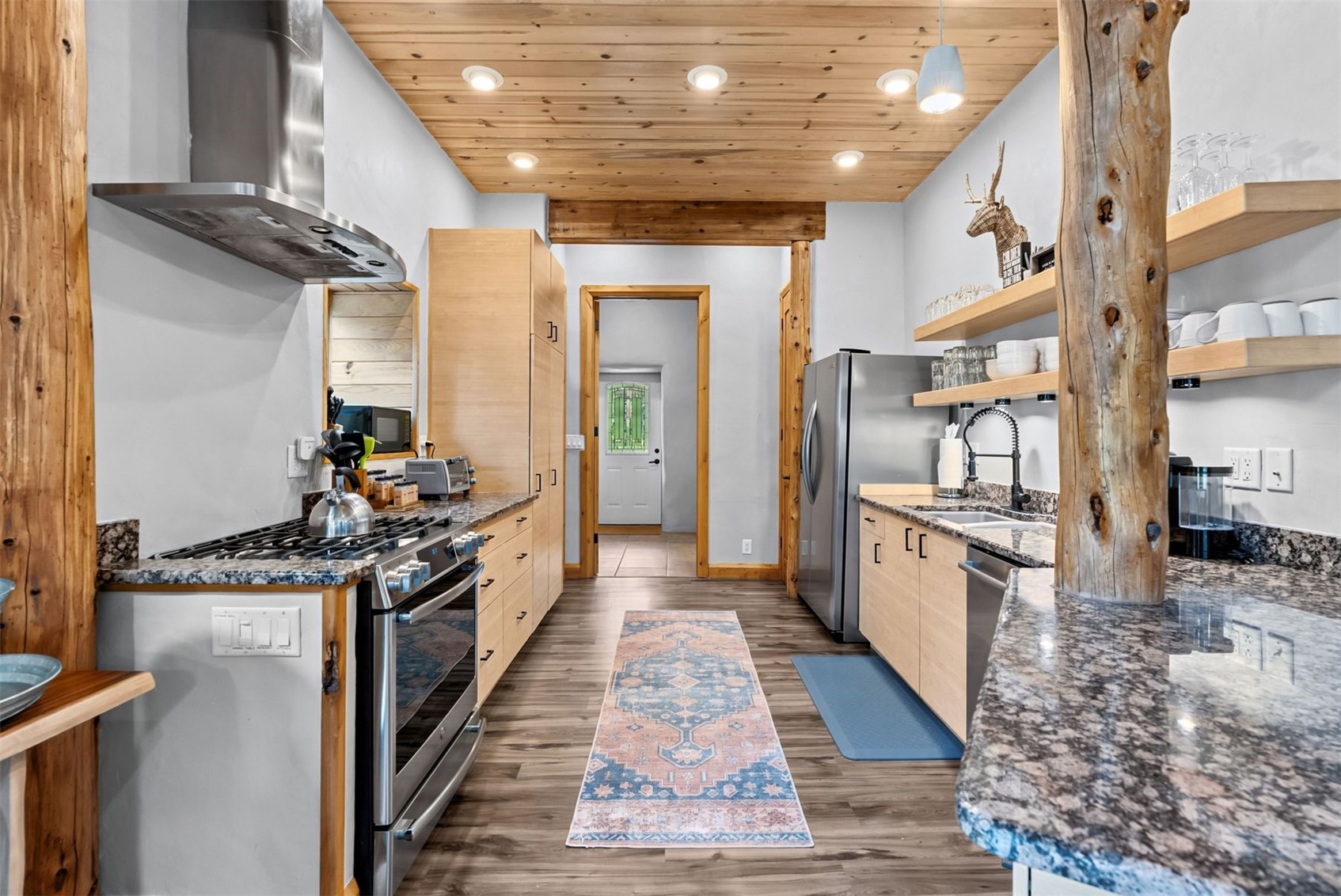 239 Sherwood LANE