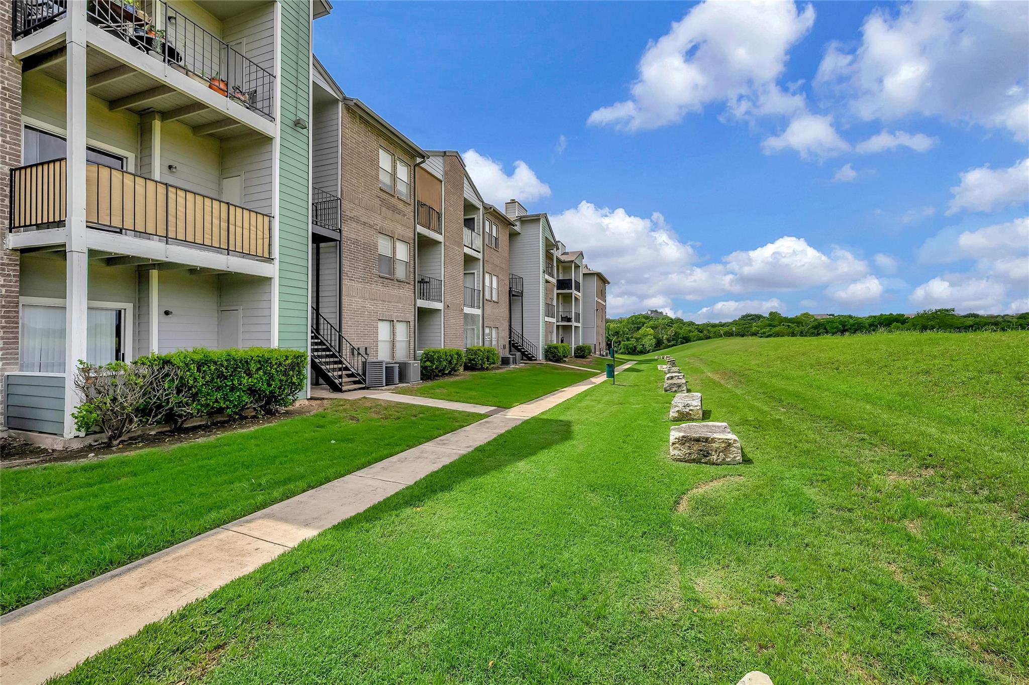 12166 Metric BLVD # 2011