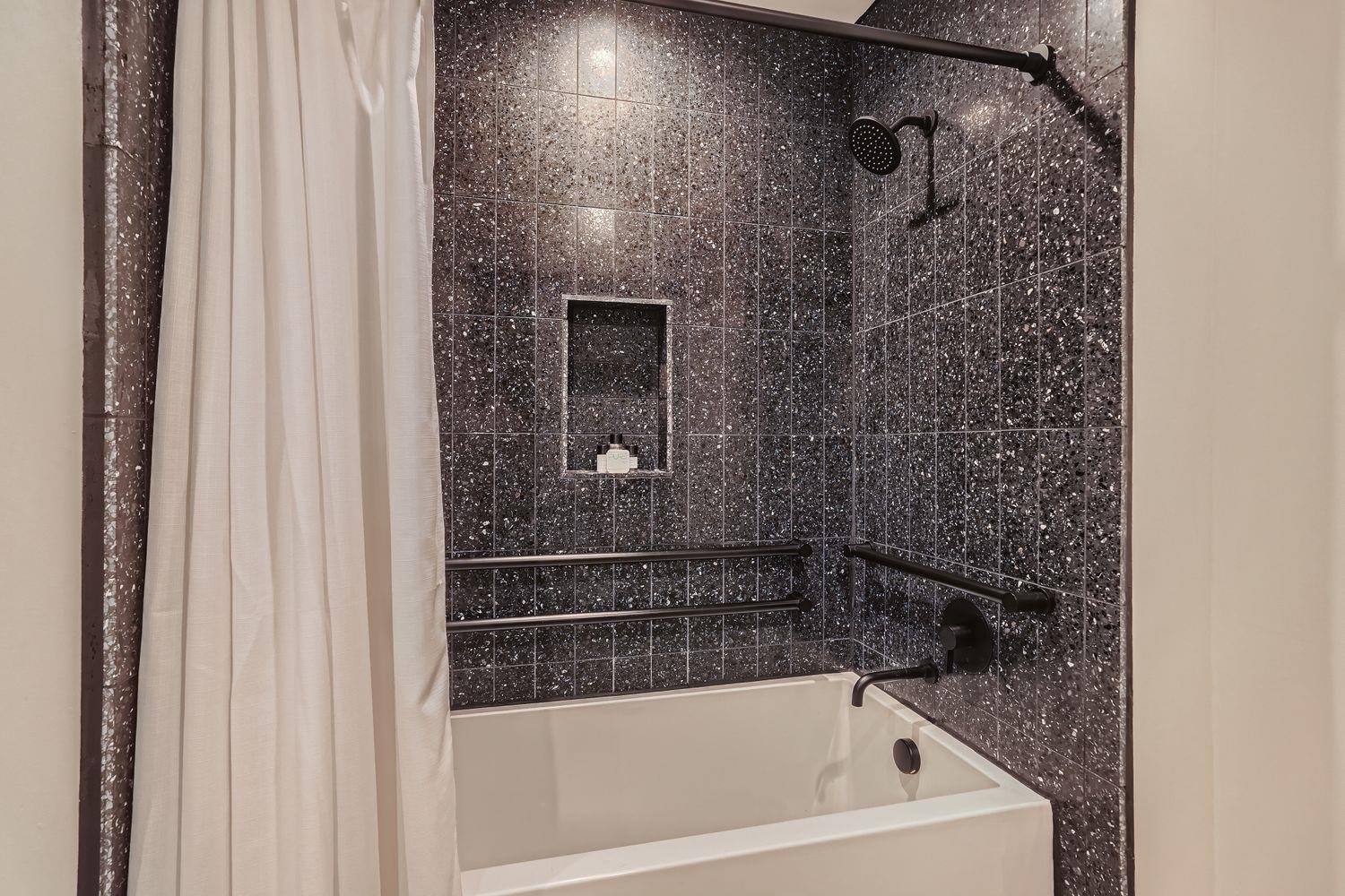 48 E East Ave # 1706
