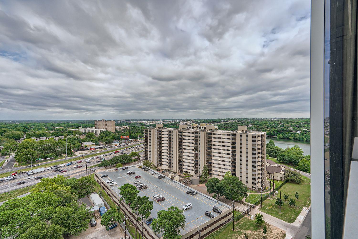 48 E East Ave # 1706