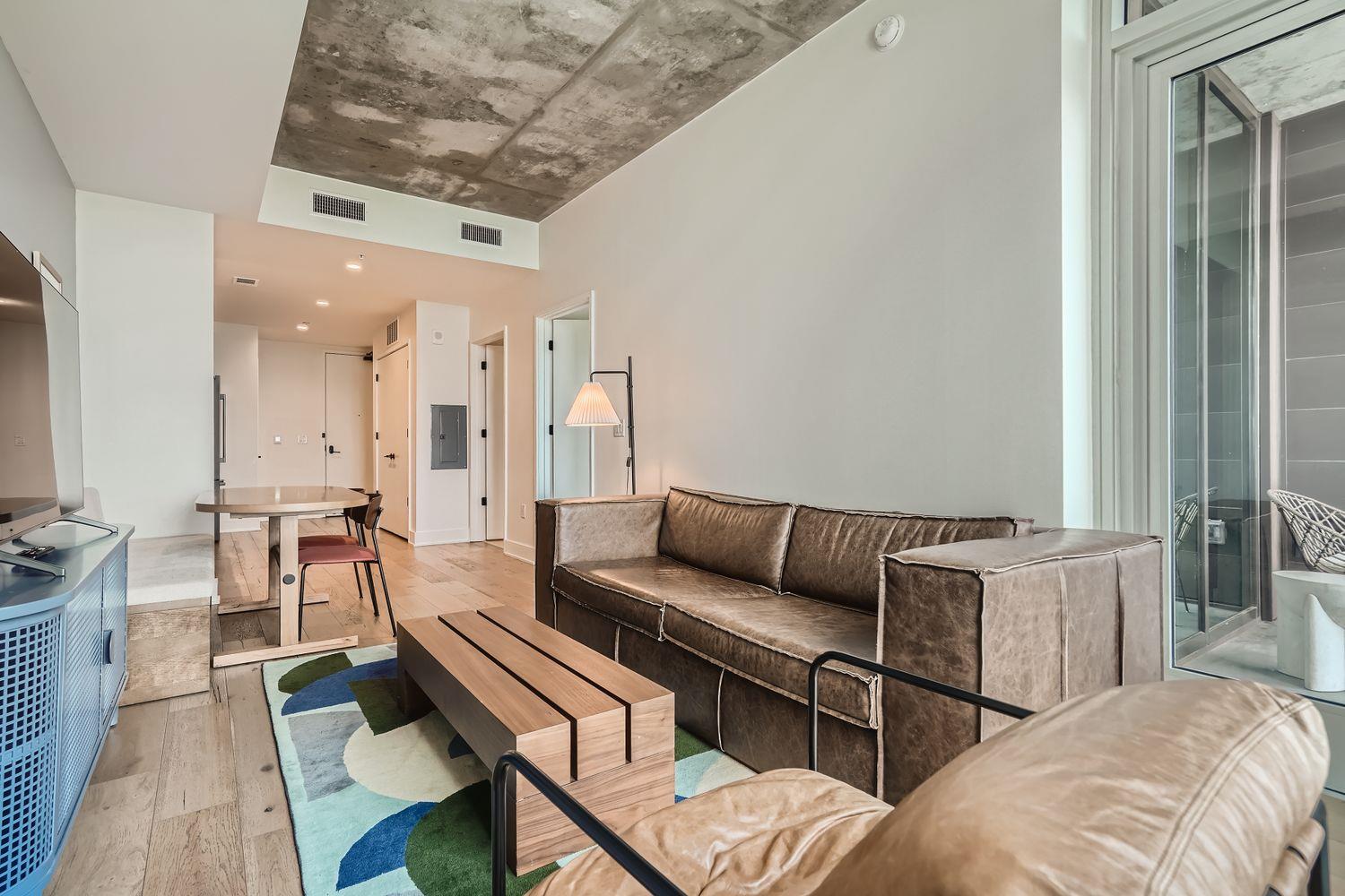 48 E East Ave # 1706
