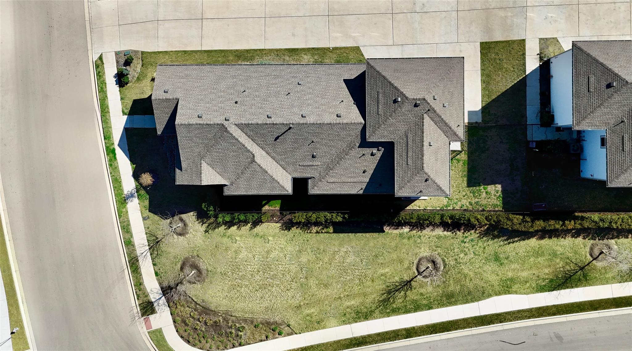 7700 Ella Lee LN