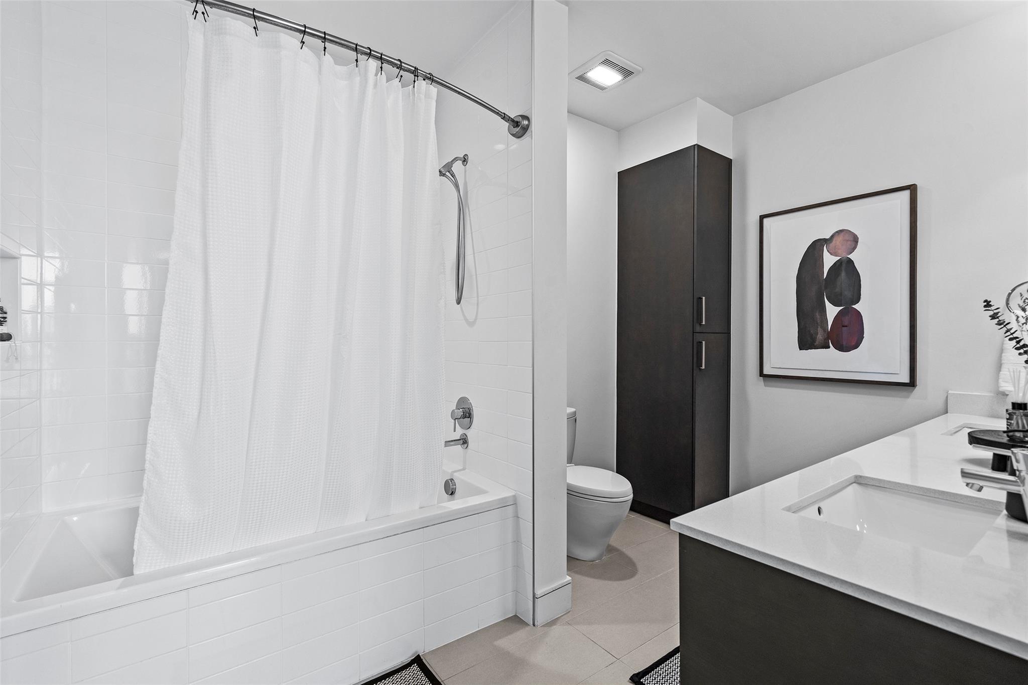 222 West Ave # 1404