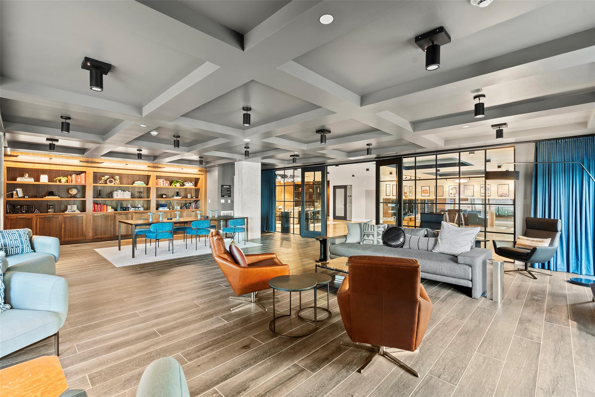 4315 S Congress Ave # 433