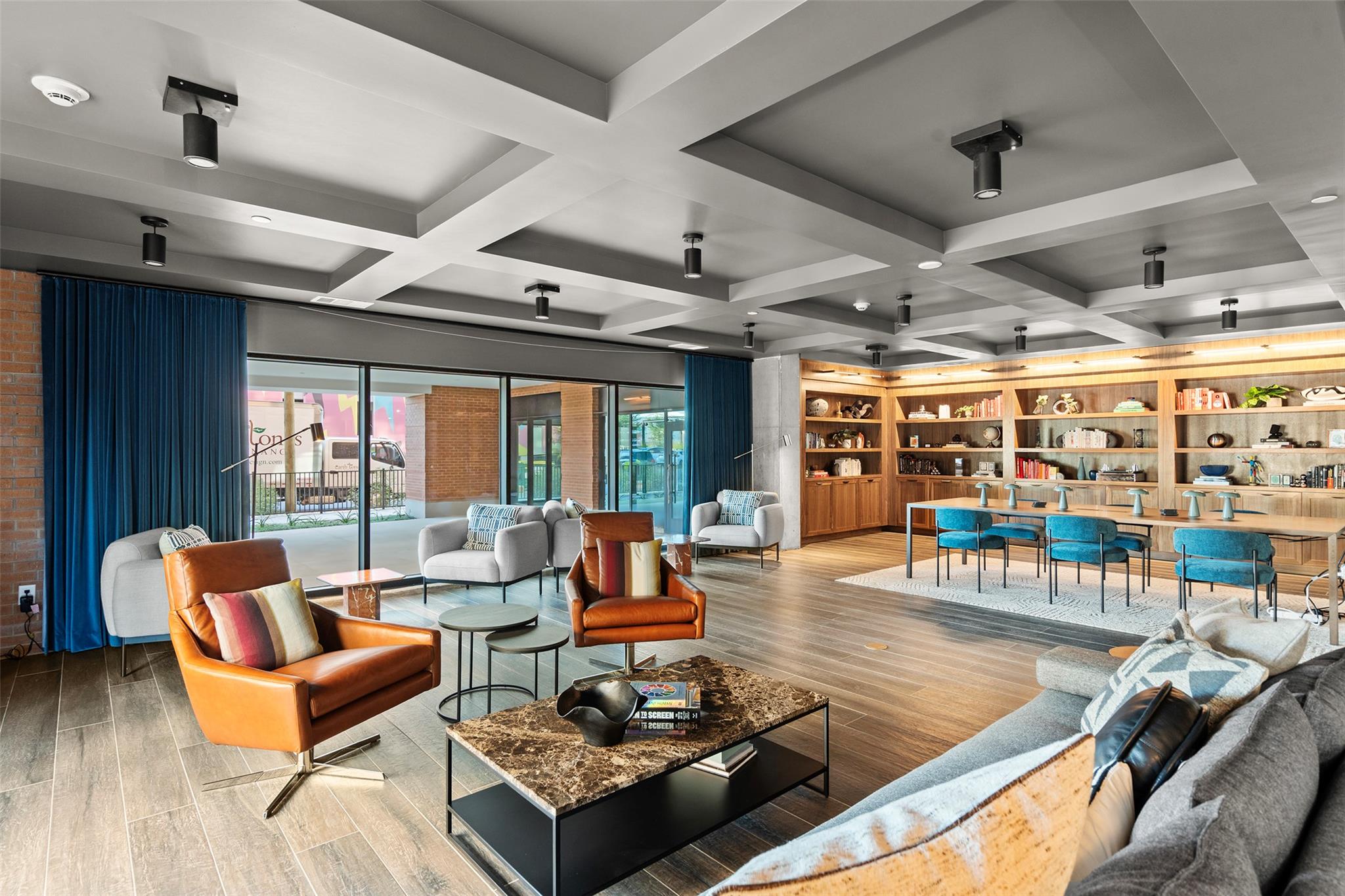 4315 S Congress Ave # 433