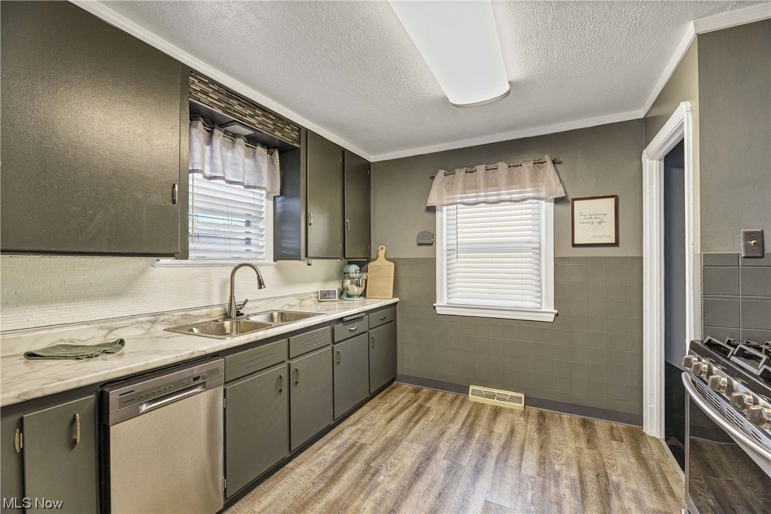 3326 Silverdale