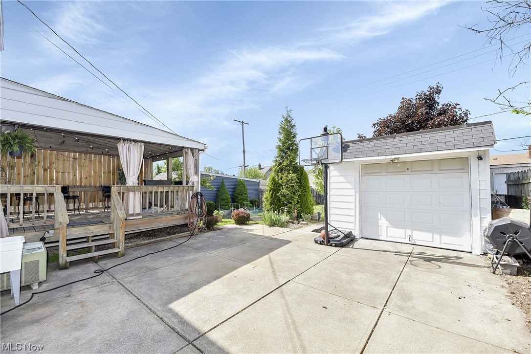 3326 Silverdale