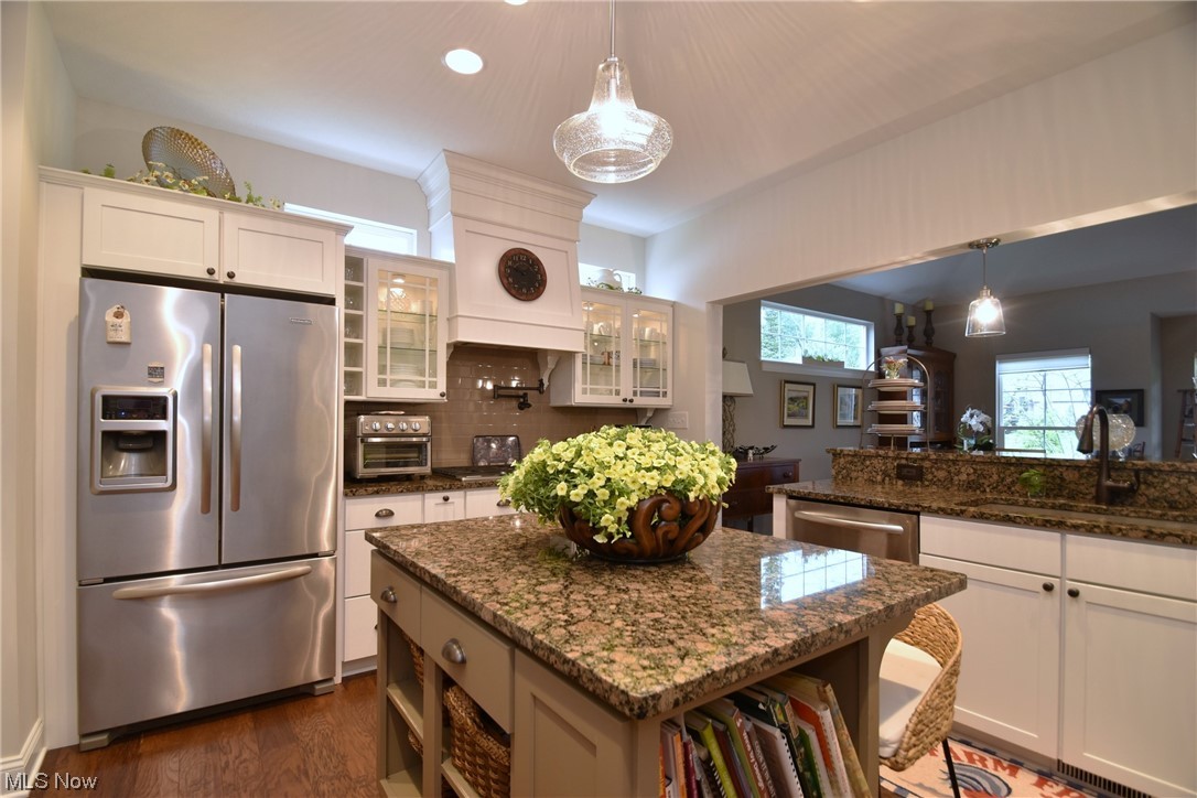 7326 Edwards Landing