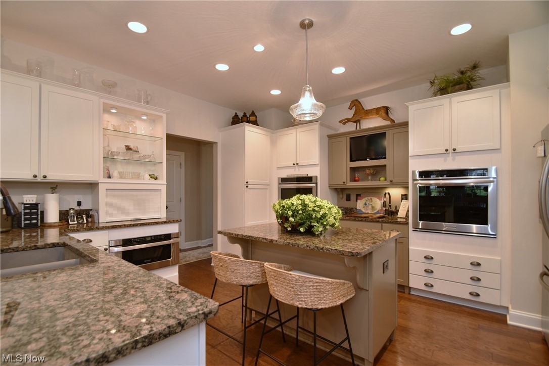 7326 Edwards Landing