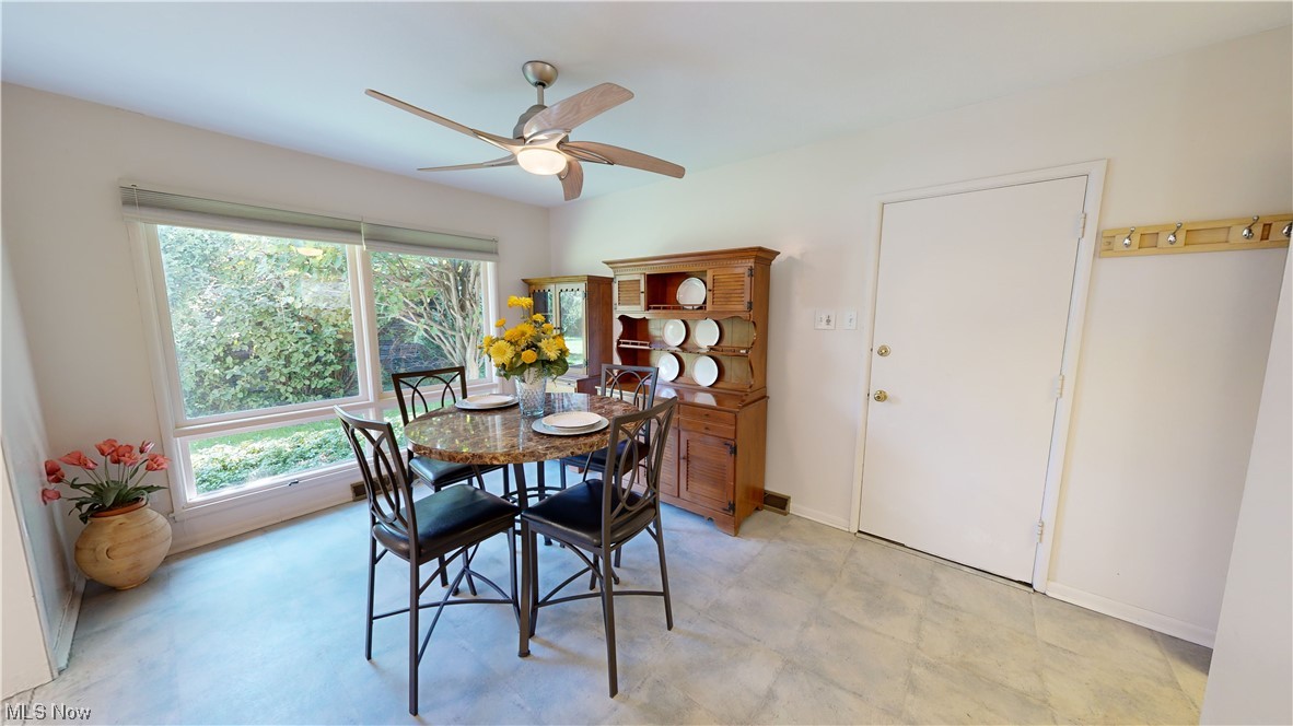 5277 Chickadee Lane