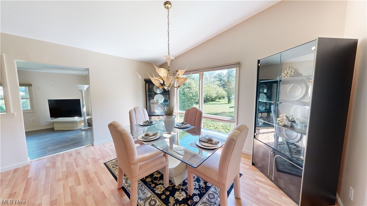 5277 Chickadee Lane