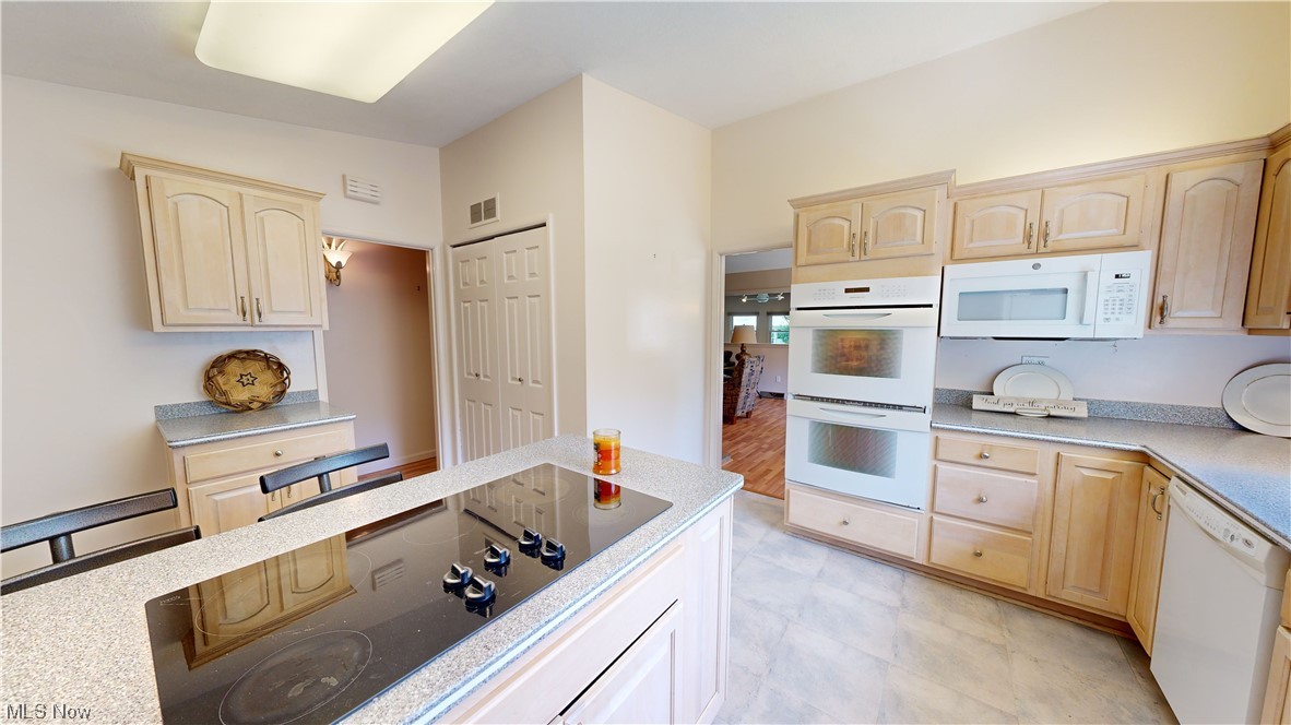 5277 Chickadee Lane