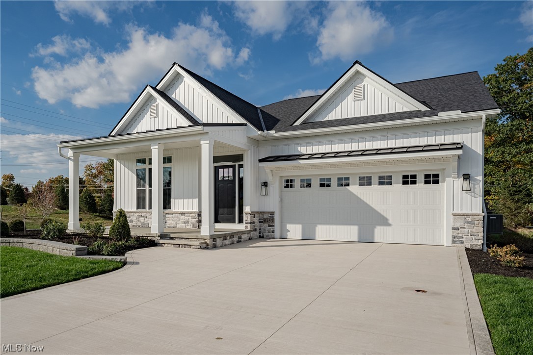6453 N Cobblestone Road
