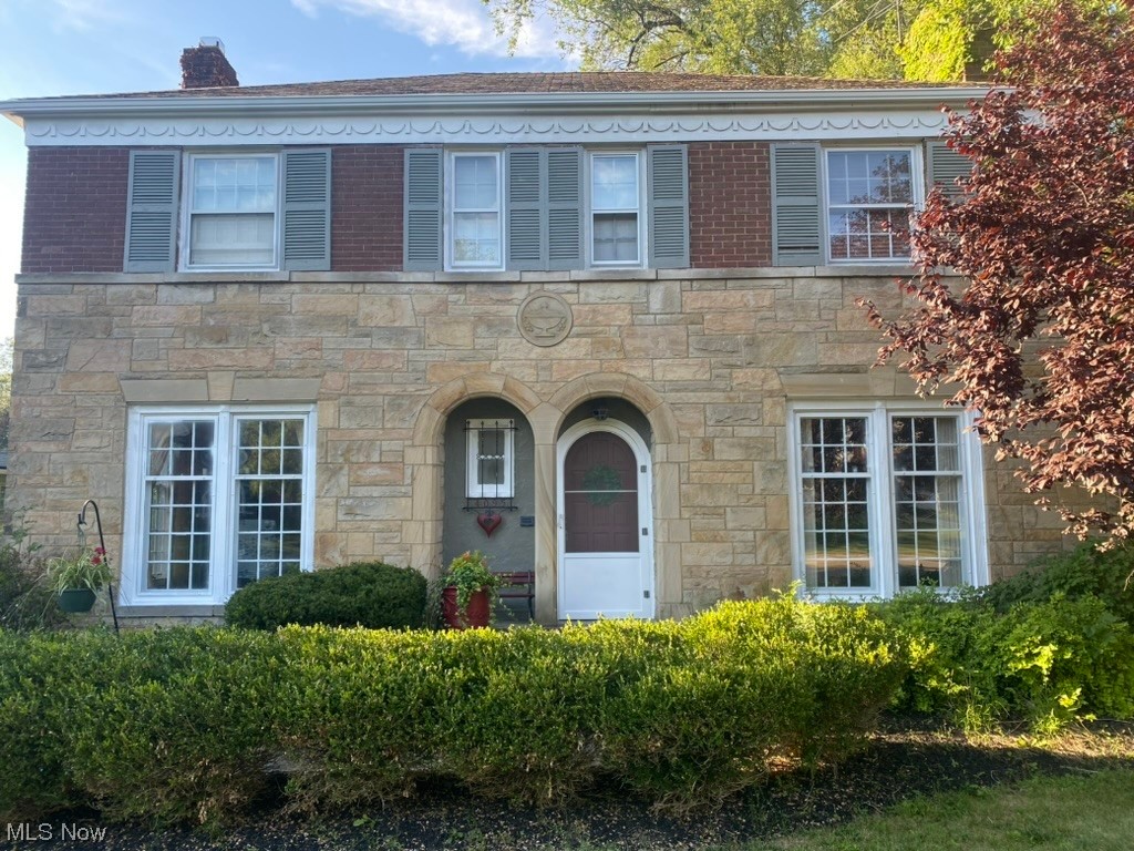 4095 Meadowbrook Boulevard