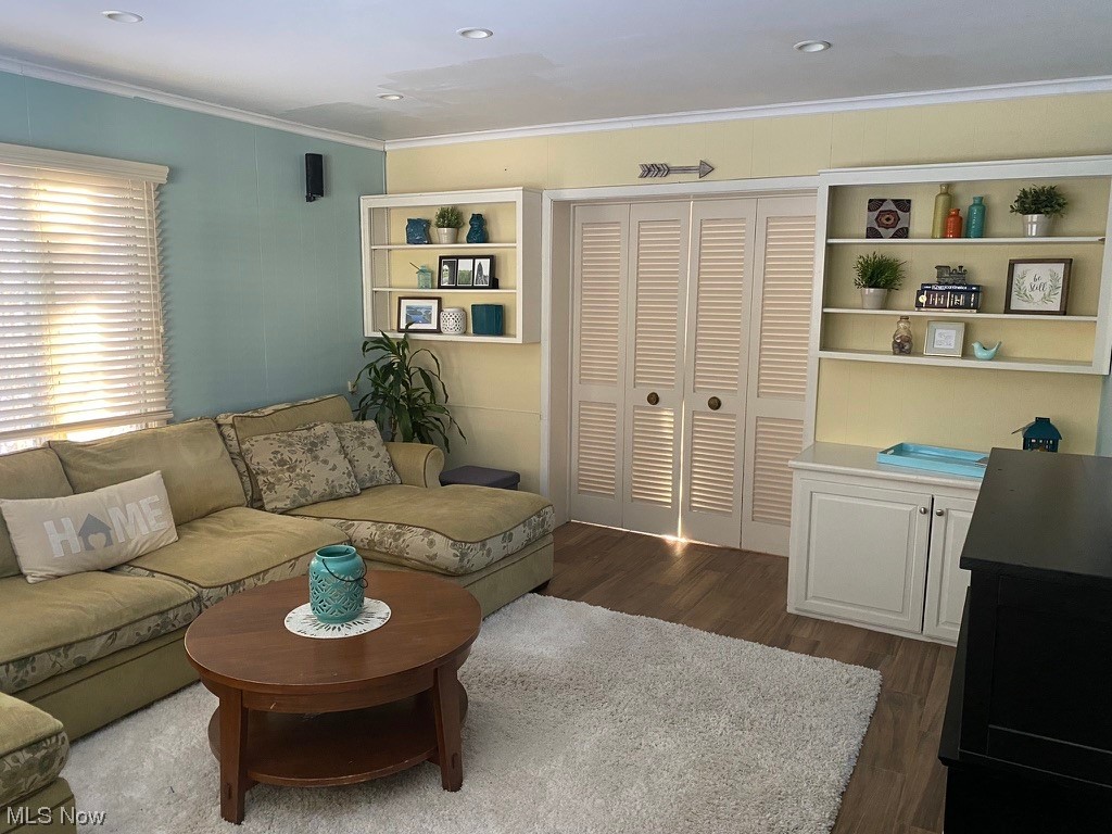 4095 Meadowbrook Boulevard