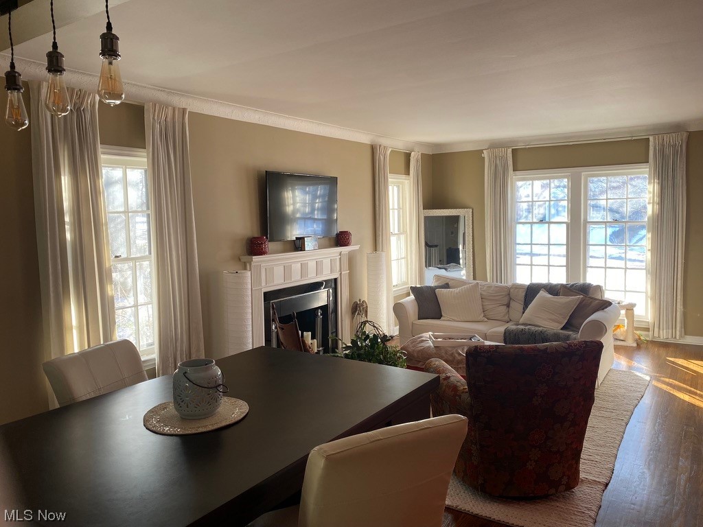4095 Meadowbrook Boulevard