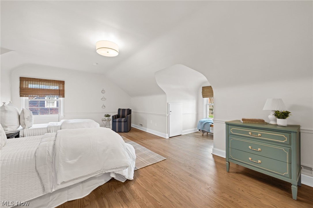 4196 Leona Drive