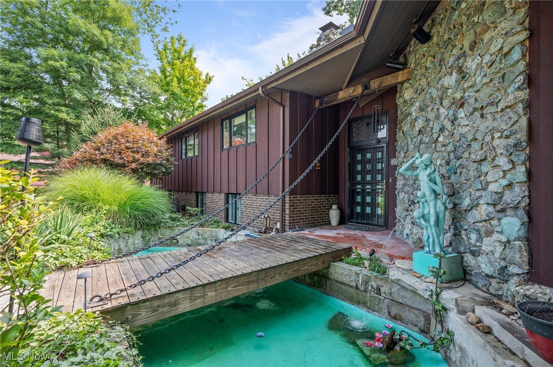 479 Hickory Hill Drive