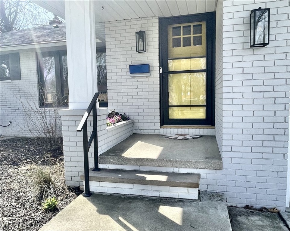 856 Stanwell Drive