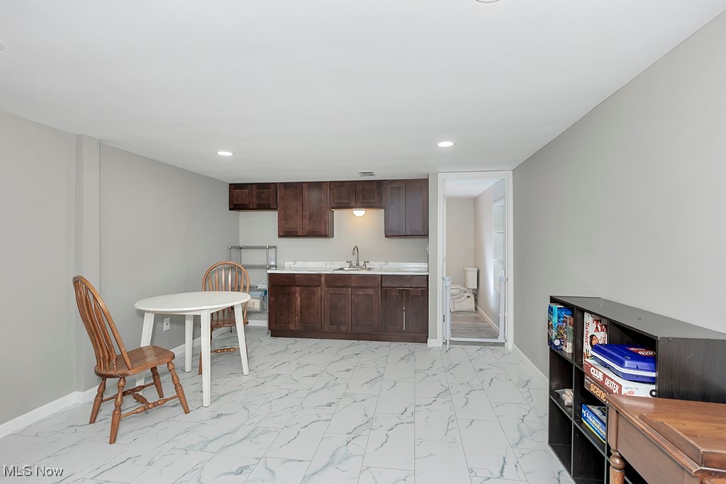 856 Stanwell Drive