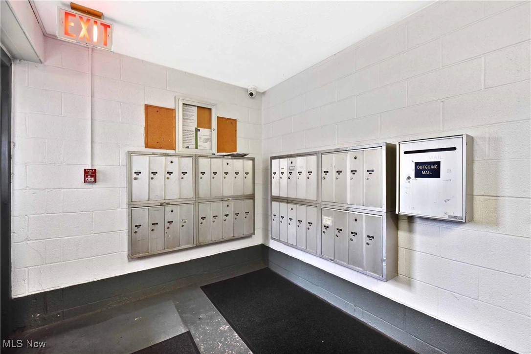 14567 Madison Avenue 206