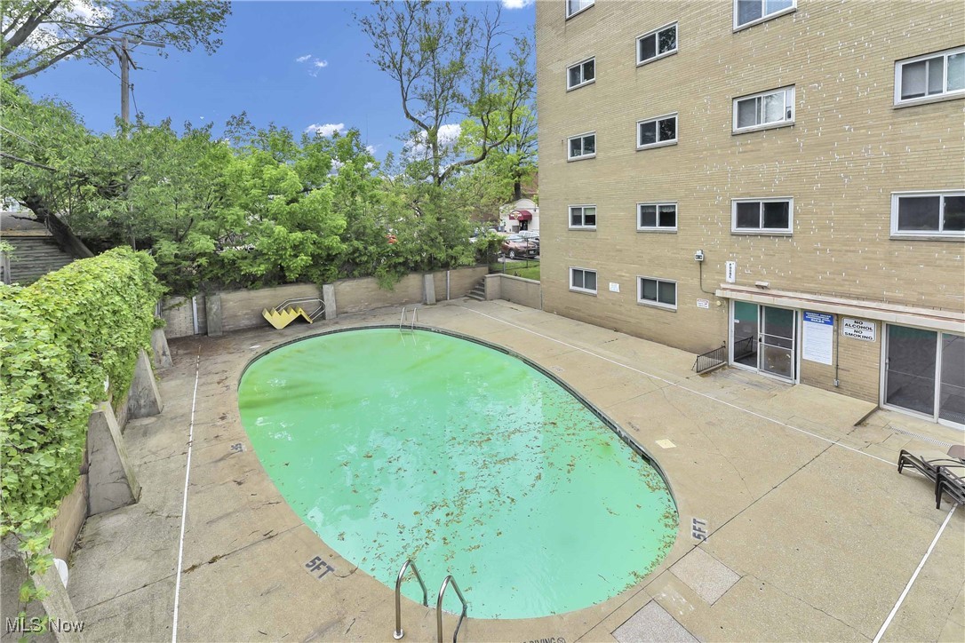 14567 Madison Avenue 206