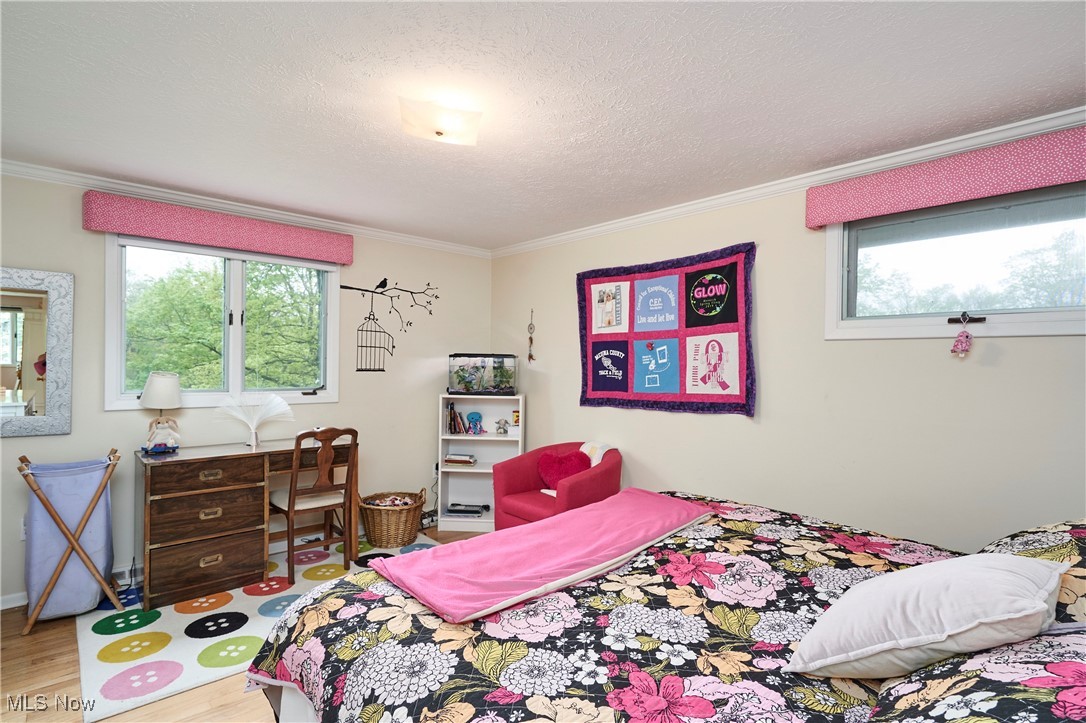 5680 Ledgebrook Lane
