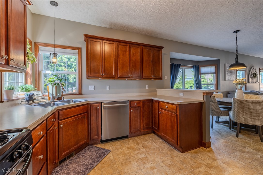 1625 Clipper Cove