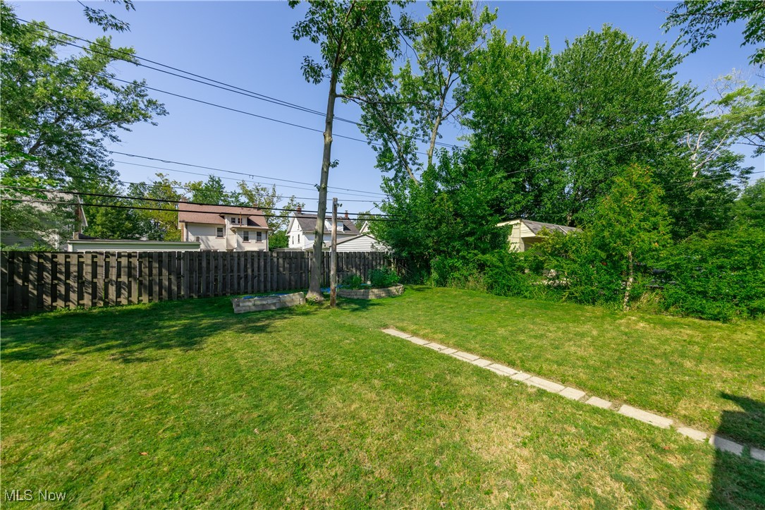 3343 E Scarborough Road