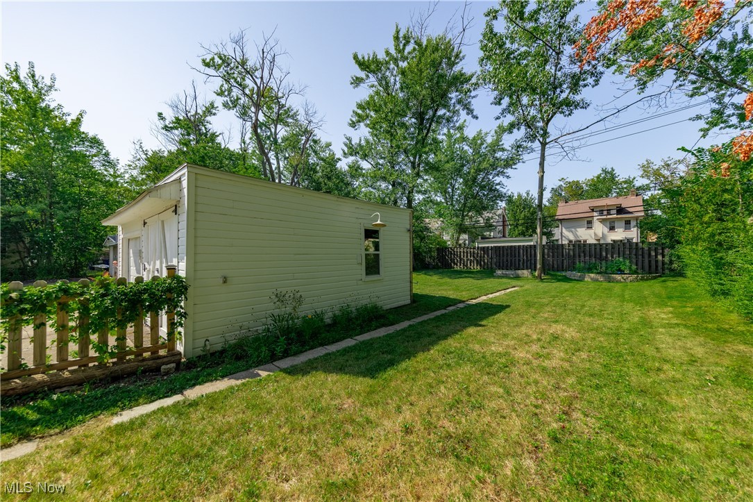 3343 E Scarborough Road