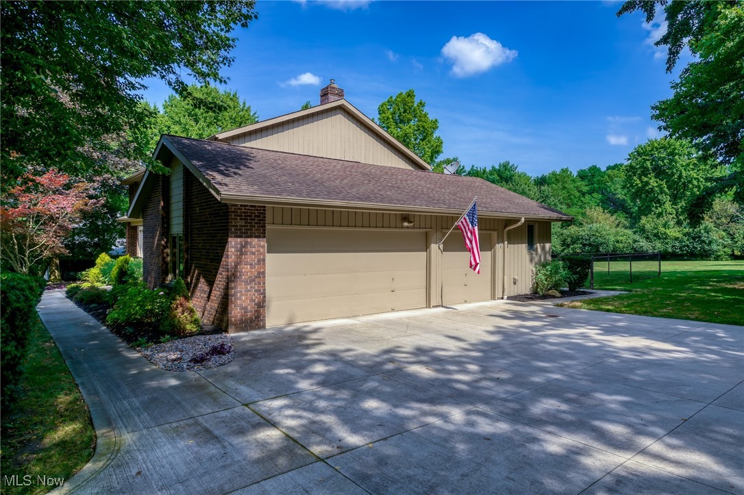 2635 Butternut Lane