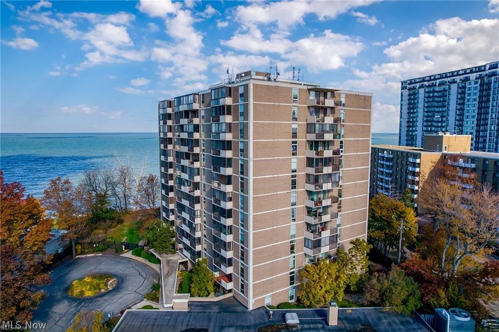 25801 Lakeshore Boulevard 42