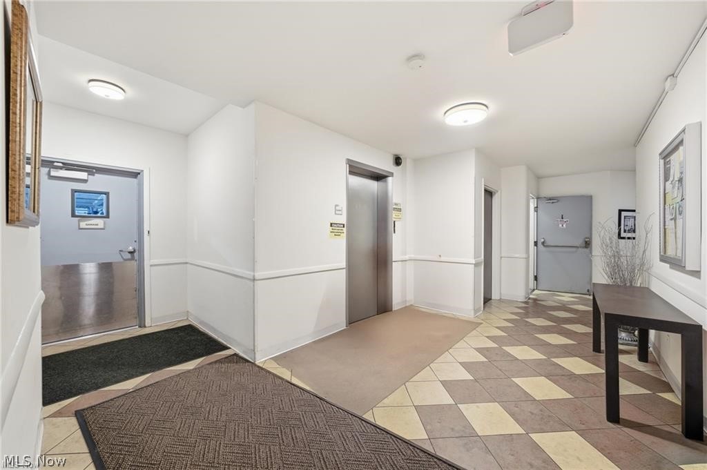 18975 Van Aken Boulevard 201