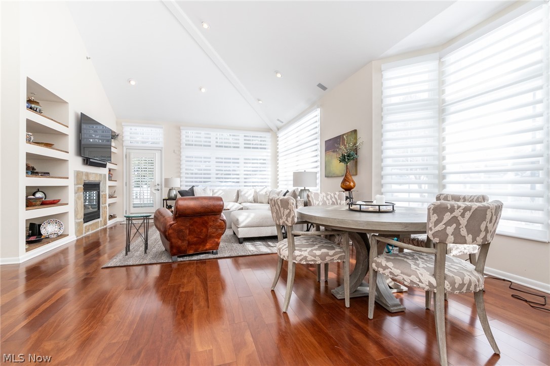 15 Orchard Circle