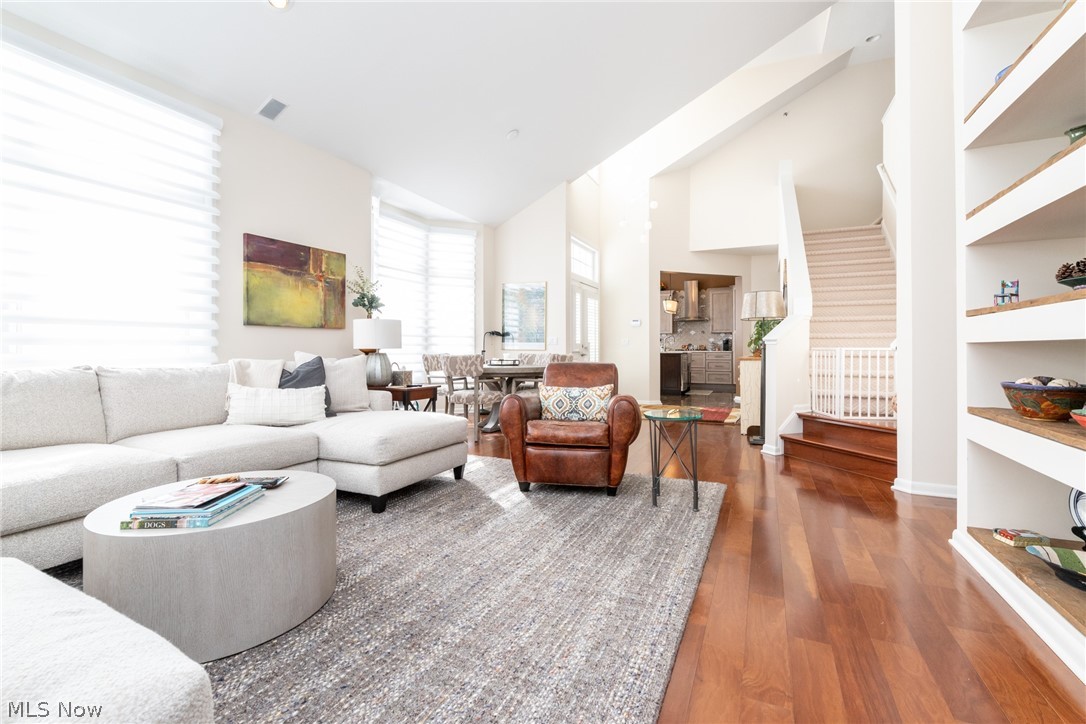 15 Orchard Circle
