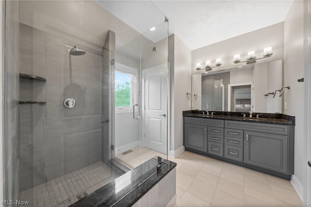 435 Dunwoody Drive