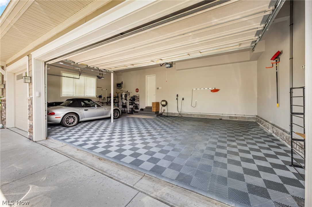 435 Dunwoody Drive