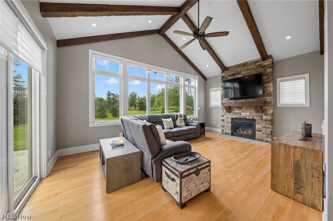 435 Dunwoody Drive